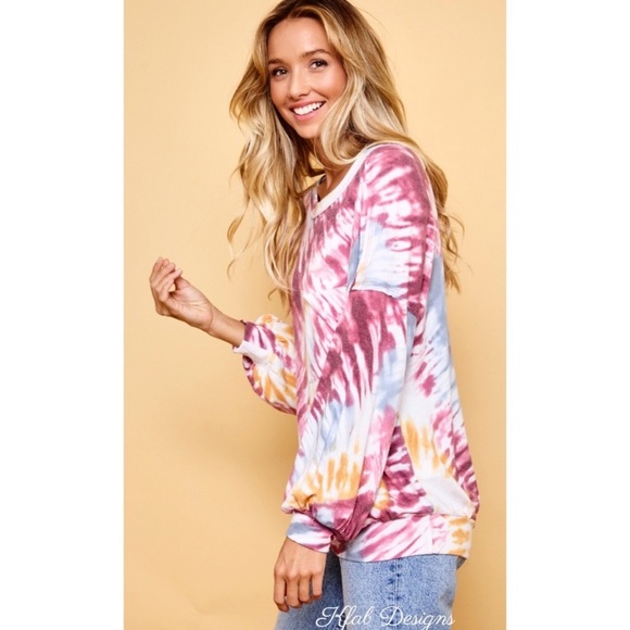 Tie Dye Balloon sleeve top - Picture 3 of 4